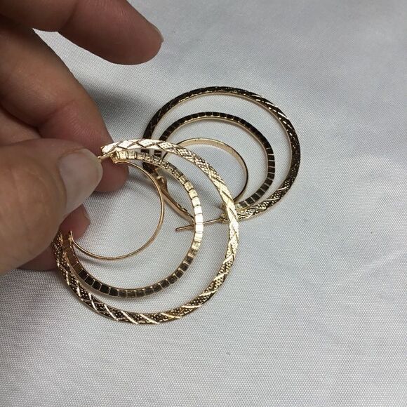 Triple Layer Hoops (H15) - Picture 4 of 5